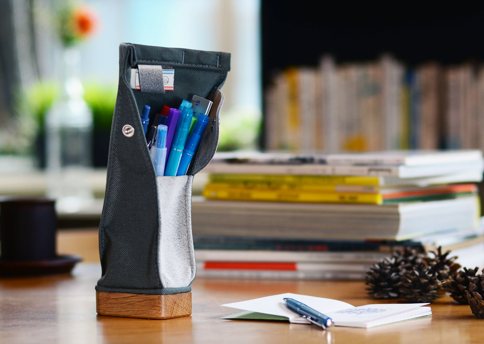 ペンスタンド(ペリカン) Amazon.co.jp: 【極稀少品】Pelikan 陶器製 ペリカン ペン置き